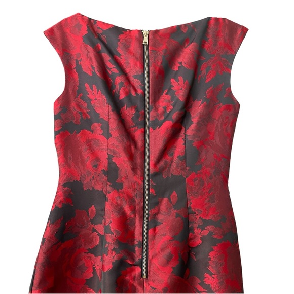 Maggy London Side Drape Sheath Dress Twist Front Boat Neck Cocktail size 6 NWT - Picture 11 of 16